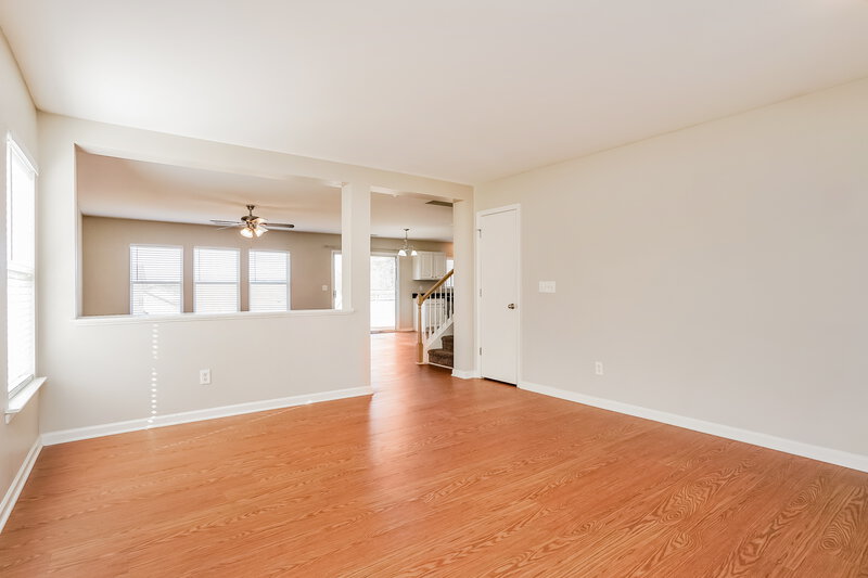 1,920/Mo, 76 Averasboro Dr Clayton, NC 27520 Family Room View 2