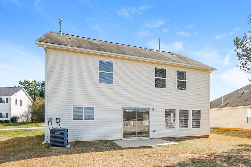 1,920/Mo, 76 Averasboro Dr Clayton, NC 27520 Rear View