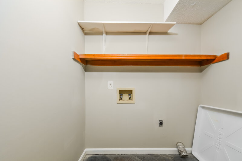 2,700/Mo, 2425 Canvasback Court Raleigh, NC 27616 Laundry Room View