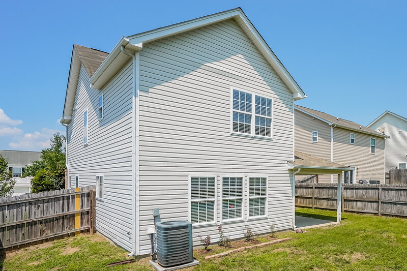 0/Mo, 1101 Tellis Drive Knightdale, NC 27545 Rear View 2