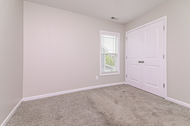 2,780/Mo, 157 Golden Gate Parkway Clayton, NC 27520 Bedroom View