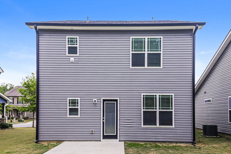 2,780/Mo, 157 Golden Gate Parkway Clayton, NC 27520 Rear View