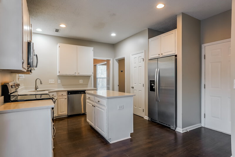 2,070/Mo, 1002 Silent Retreat Knightdale, NC 27545 Kitchen View