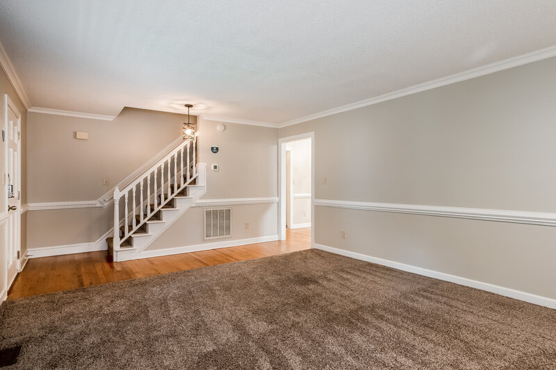 2,000/Mo, 1011 Mingo Pl Knightdale, NC 27545 Living Room View 2