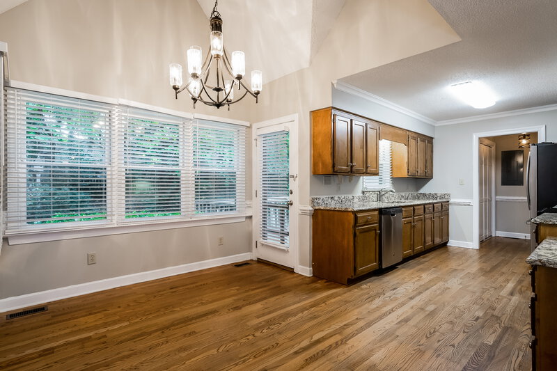 2,000/Mo, 1011 Mingo Pl Knightdale, NC 27545 Dining Room View