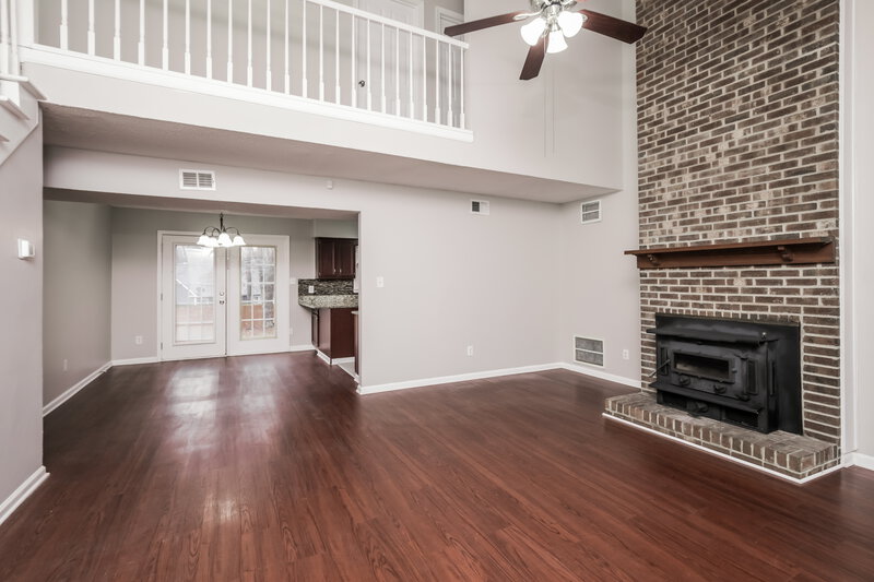 2,050/Mo, 2805 Fernhurst Ct Raleigh, NC 27604 Living Room View 2