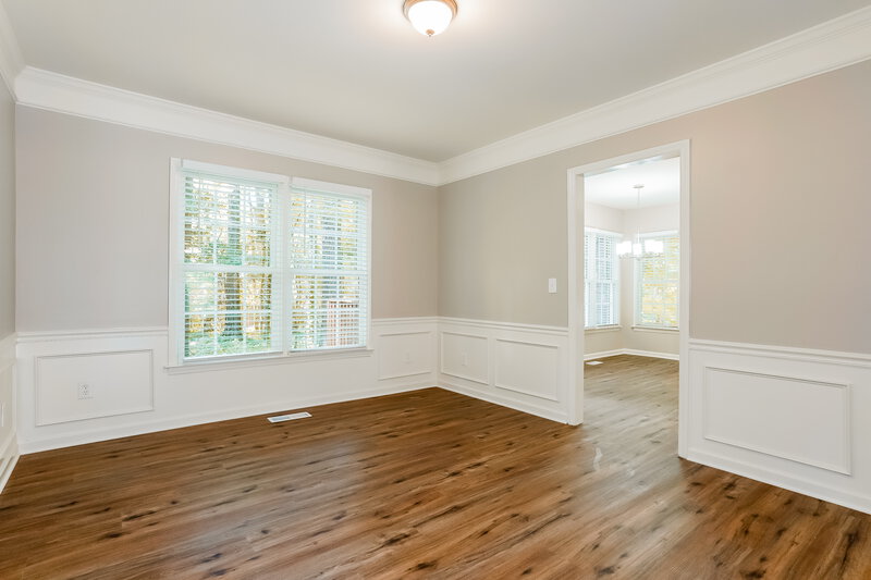 2,425/Mo, 4936 Bivens Dr Raleigh, NC 27616 Dining Room View