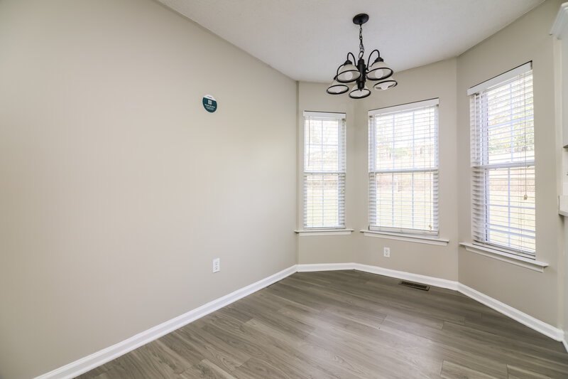 2,000/Mo, 128 Pondfield Ct Clayton, NC 27527 Breakfast Nook View