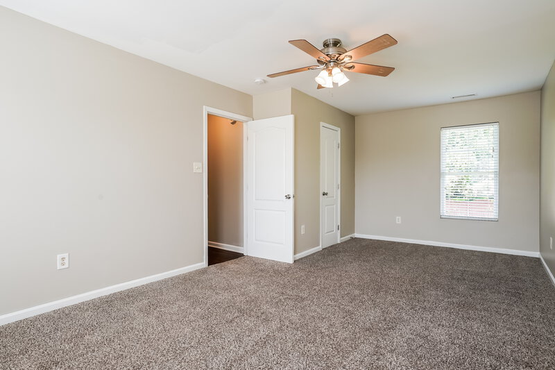 1,885/Mo, 2306 King Malcolm Ln Zebulon, NC 27597 Main Bedroom View 2