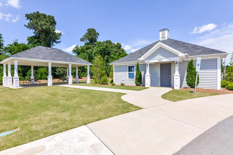 3,080/Mo, 105 Lakemont Dr Clayton, NC 27520 rearview View