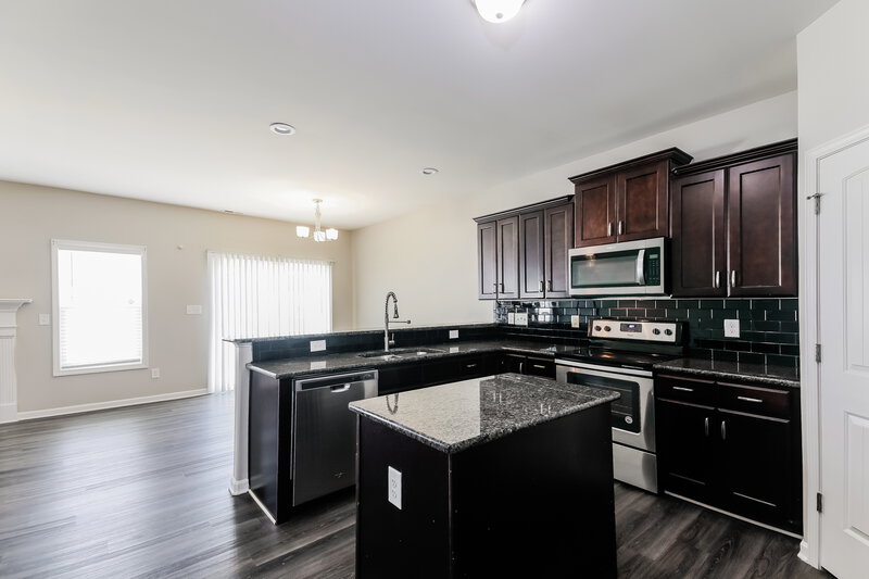 2,255/Mo, 409 Deer Grove Trail Wendell, NC 27591 Kitchen View 2