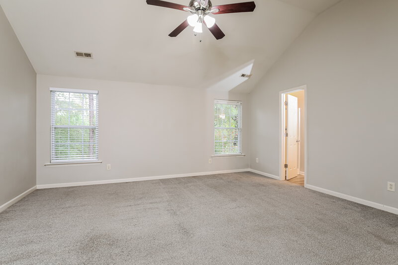 1,835/Mo, 1303 Cricket Ridge Dr Raleigh, NC 27610 Main Bedroom View