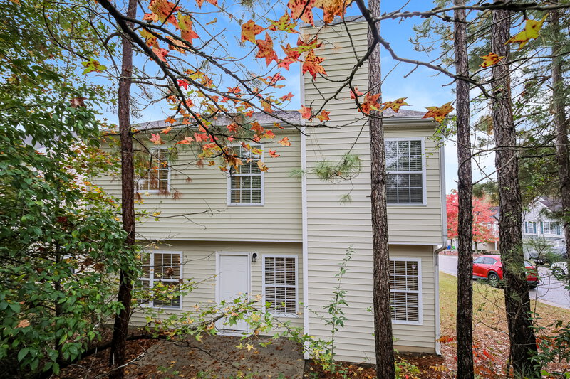 1,835/Mo, 1303 Cricket Ridge Dr Raleigh, NC 27610 Rear View