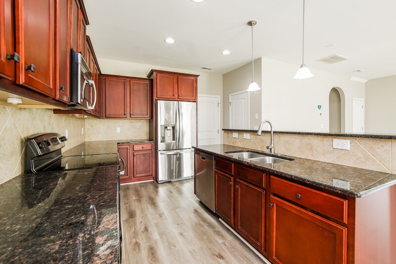 2,060/Mo, 108 W Webber Lane Clayton, NC 27527 Kitchen View 2