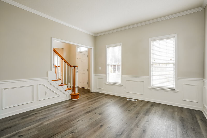 2,405/Mo, 5719 Peacenest Dr Raleigh, NC 27610 Sitting Room View