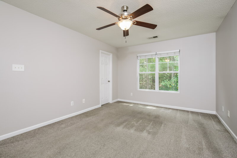 1,940/Mo, 70 Brookhaven Dr Clayton, NC 27527 Main Bedroom View 2