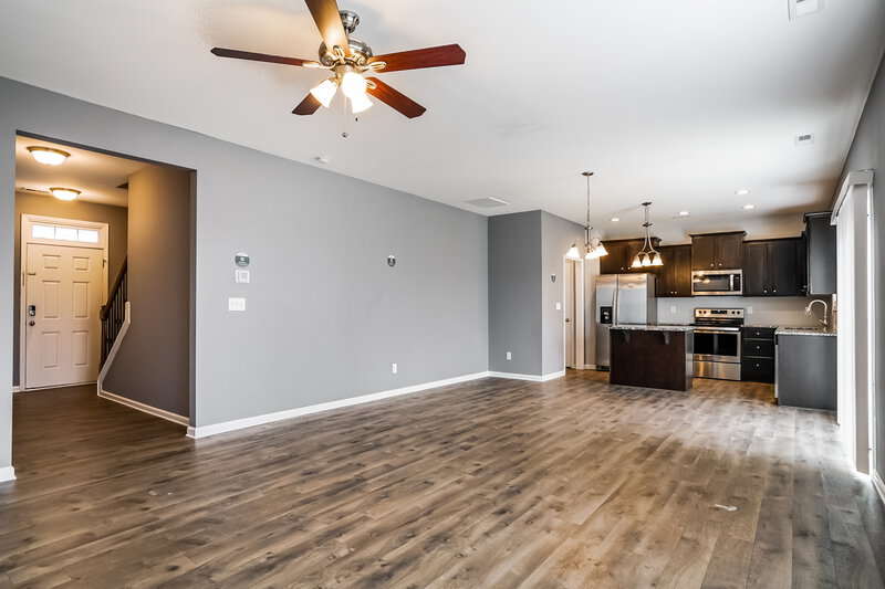 1,860/Mo, 121 Hansen Run Clayton, NC 27527 Living Room View