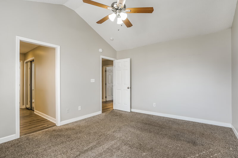 1,855/Mo, 1940 Shadow Glen Dr Raleigh, NC 27604 Main Bedroom View 2