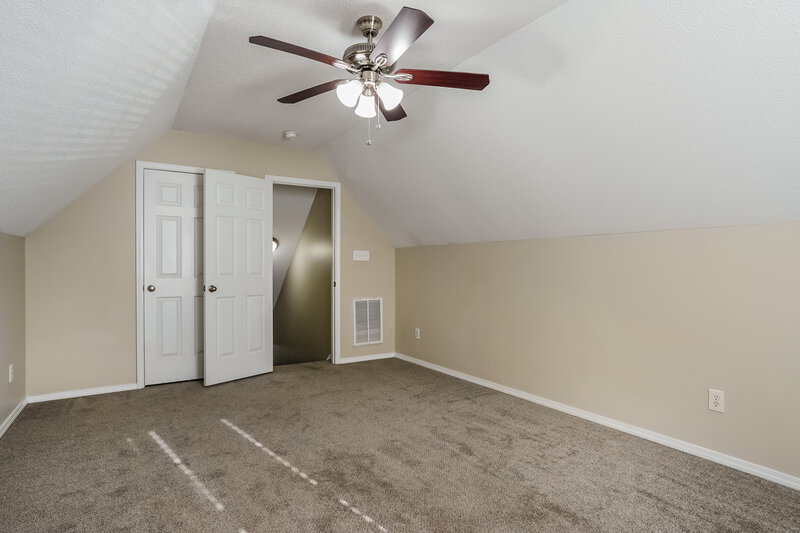 1,825/Mo, 2004 Olive Tree Ln Clayton, NC 27520 Bedroom View 2