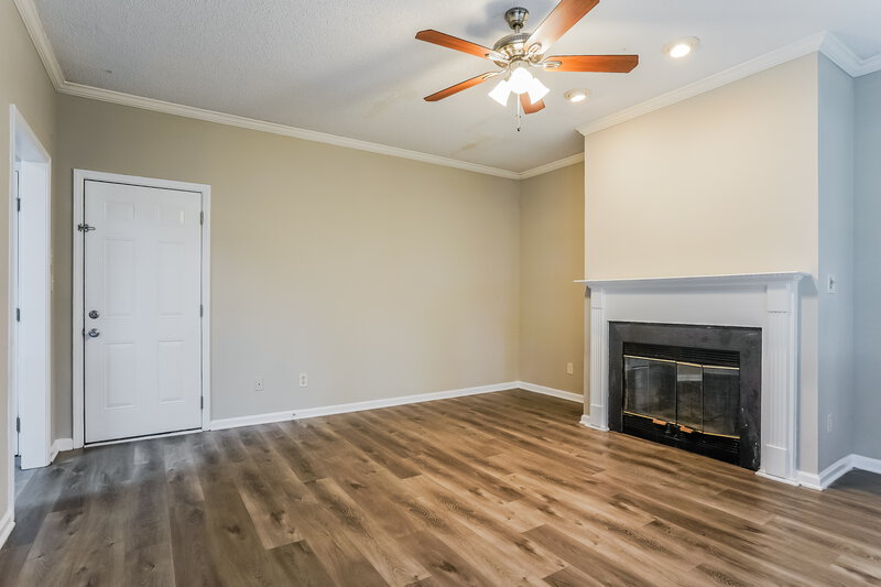 2,165/Mo, 2500 Holbrook Ct Raleigh, NC 27604 Living Room View 2