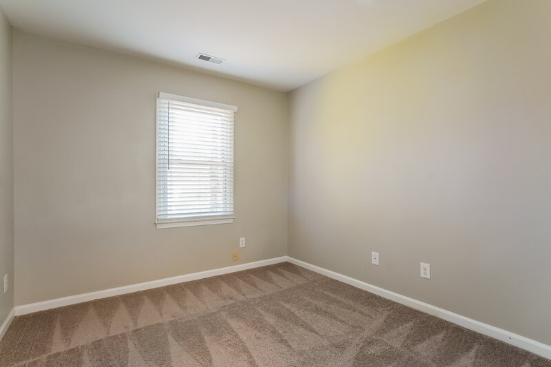 1,875/Mo, 1608 Maybrook Dr Raleigh, NC 27610 Bedroom View