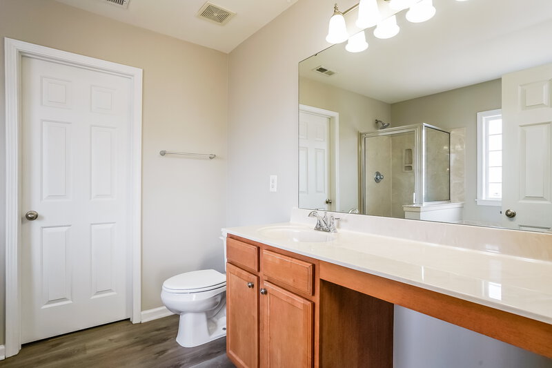 1,970/Mo, 123 Sleeper Car Ln Garner, NC 27529 Main Bathroom View