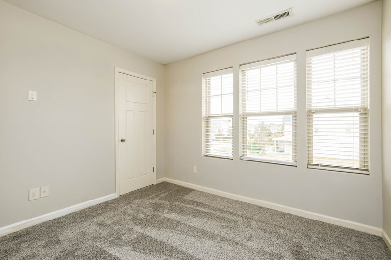 1,880/Mo, 14 Outwater Ridge Dr Garner, NC 27529 Bedroom View