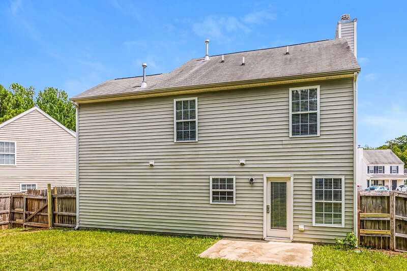 2,550/Mo, 3408 Mogollon Ct Raleigh, NC 27610 Rear View