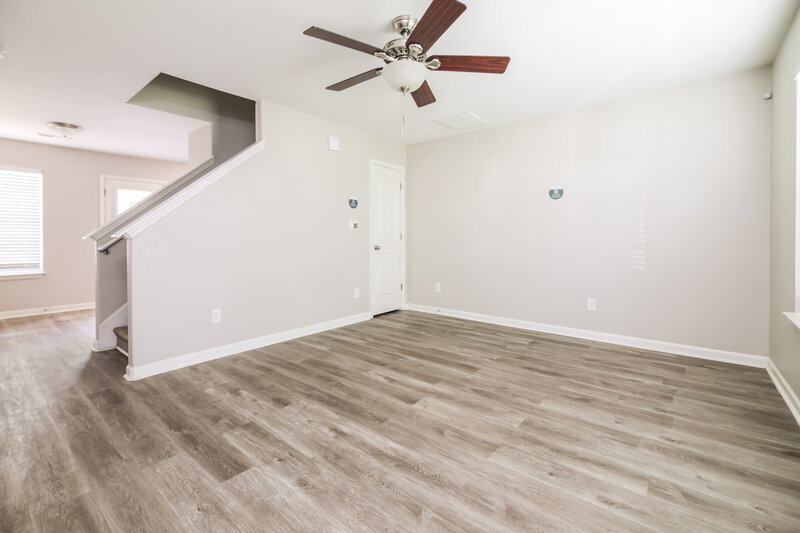 2,410/Mo, 417 Randolph Dr Clayton, NC 27520 Living Room View