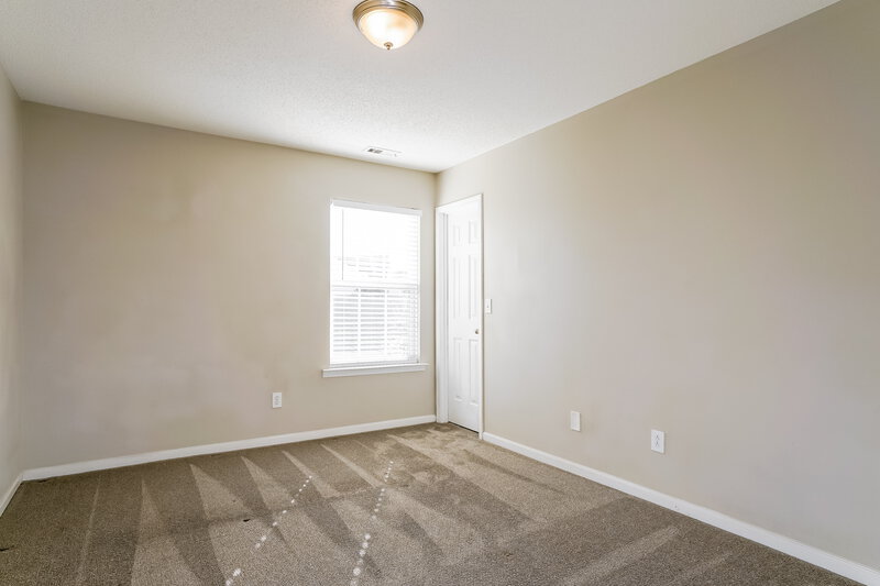 2,120/Mo, 4920 Alenja Ln Raleigh, NC 27616 Bedroom View 2