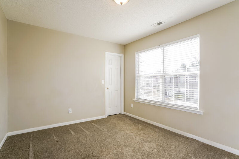 2,120/Mo, 4920 Alenja Ln Raleigh, NC 27616 Bedroom View 3