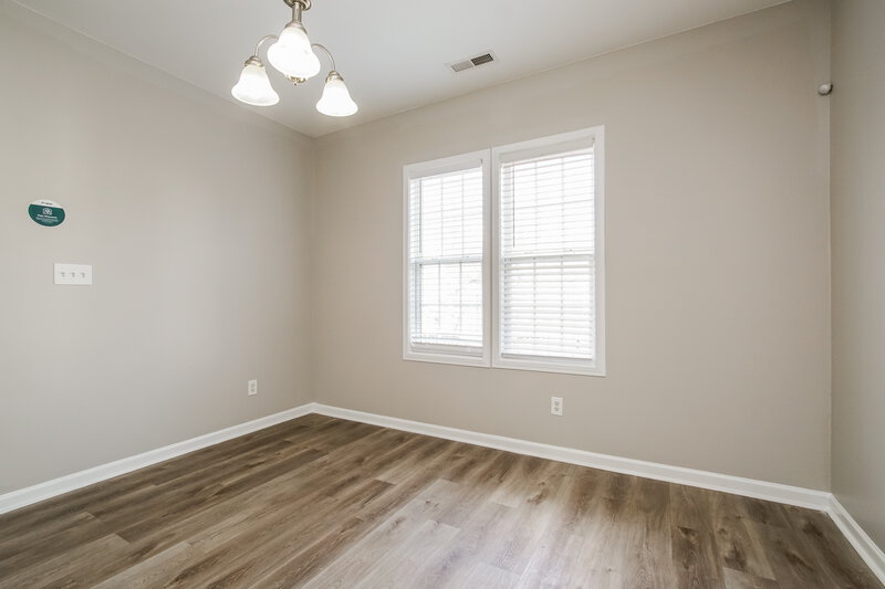 1,925/Mo, 6818 Spanglers Spring Way Raleigh, NC 27610 Dining Room View
