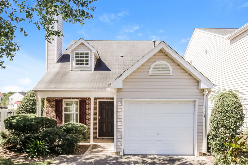 2,050/Mo, 6004 Silkwater Ct Raleigh, NC 27610 External View