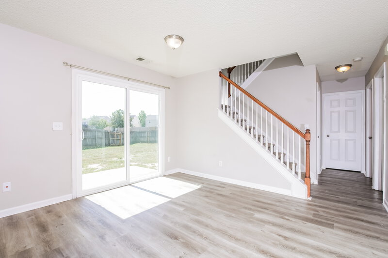 2,050/Mo, 6004 Silkwater Ct Raleigh, NC 27610 Dining Room View