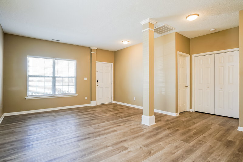 0/Mo, 8401 Neuse Hunter Dr Raleigh, NC 27616 Dining Room View