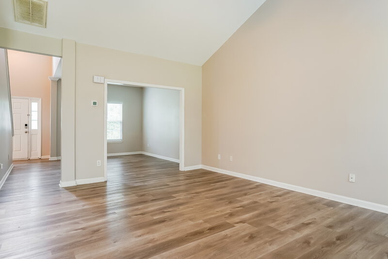 2,160/Mo, 9621 White Carriage Dr Wake Forest, NC 27587 Living Room View 2