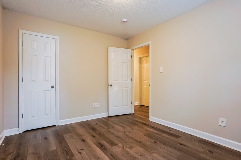 1,730/Mo, 5640 Tealbrook Dr Raleigh, NC 27610 Bedroom View 4