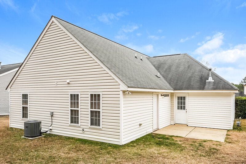 1,730/Mo, 5640 Tealbrook Dr Raleigh, NC 27610 Rear View