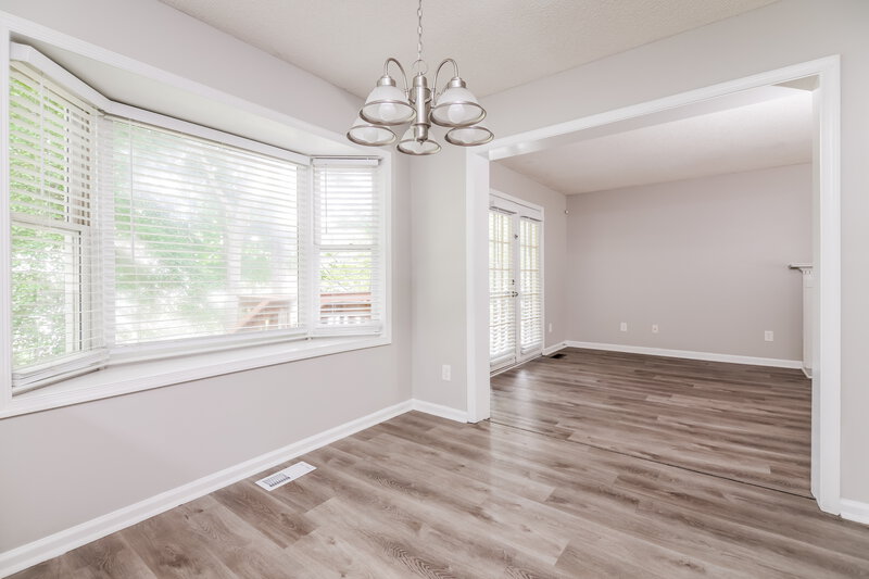 2,030/Mo, 6113 Powder Horn Ct Raleigh, NC 27616 Breakfast Nook View