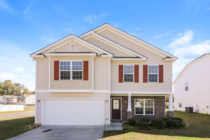 1,870/Mo, 5012 Watsonia Dr Zebulon, NC 27597 External View