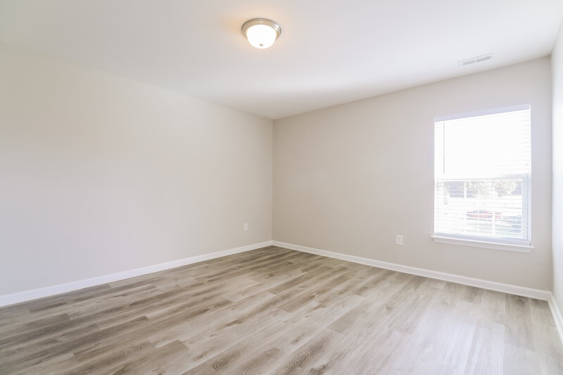 1,870/Mo, 5012 Watsonia Dr Zebulon, NC 27597 Bedroom View 2