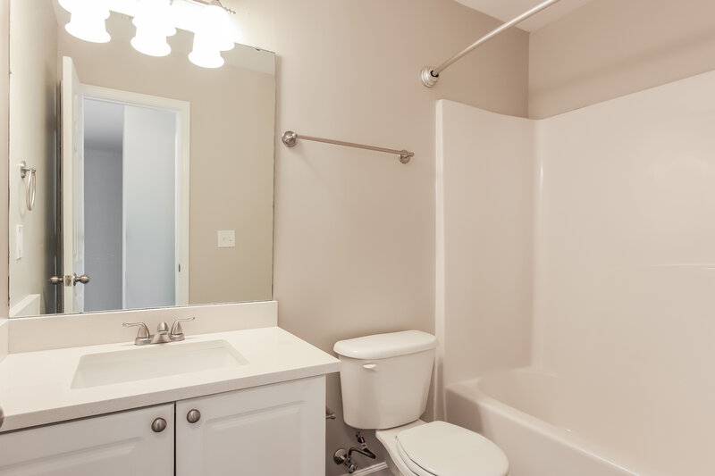 1,855/Mo, 3832 Pin Oak Road Raleigh, NC 27604 Master Bathroom View