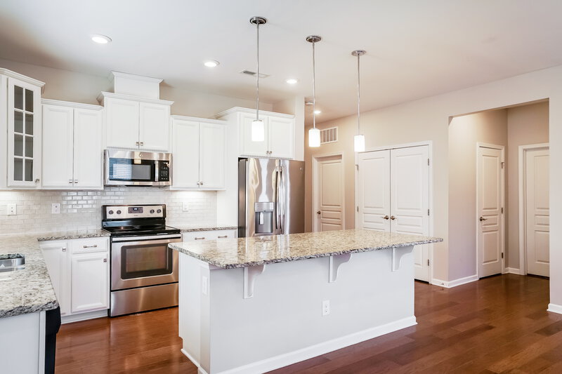 1,875/Mo, 1029 Avondale Dr Clayton, NC 27520 Kitchen View 2