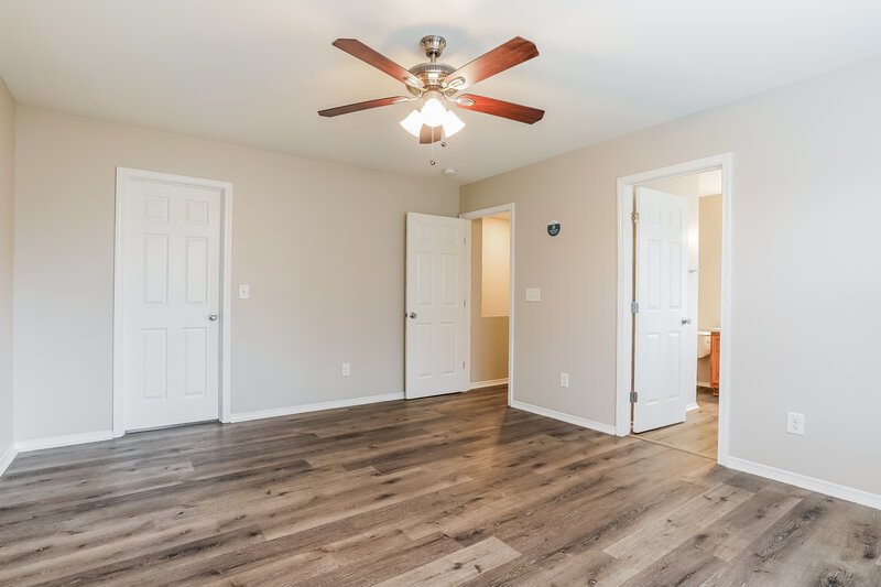 1,725/Mo, 762 Champion St Clayton, NC 27520 Main Bedroom View 2