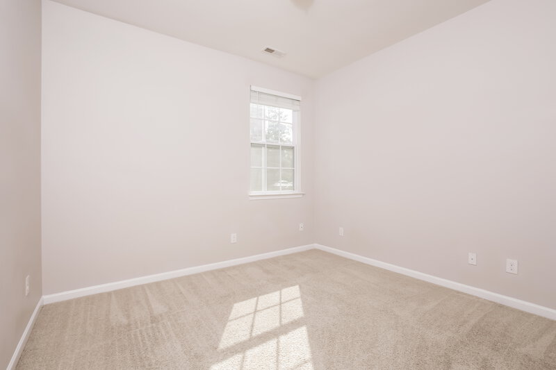 1,880/Mo, 621 Rose Mallow Drive Zebulon, NC 27597 Bedroom View 3