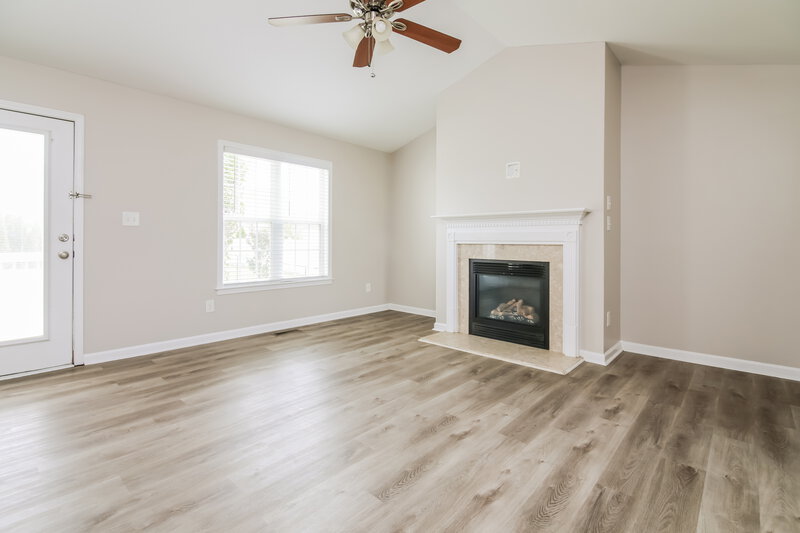 1,965/Mo, 42 Imperial Dr Clayton, NC 27527 Living Room View