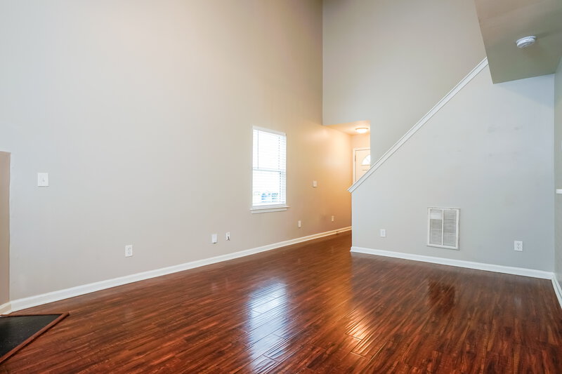 1,920/Mo, 2835 Filbert St Raleigh, NC 27610 Living Room View