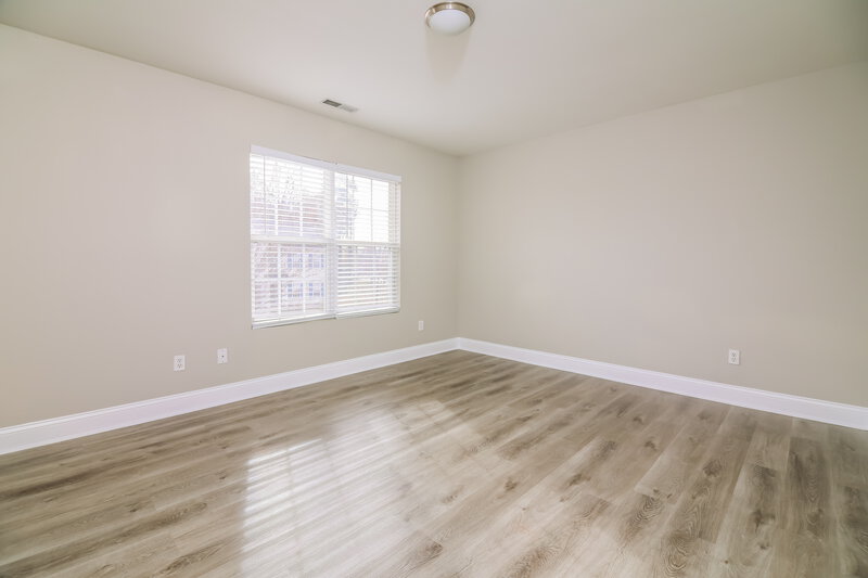 2,590/Mo, 1032 Breeze Ln Clayton, NC 27520 Bedroom View 3