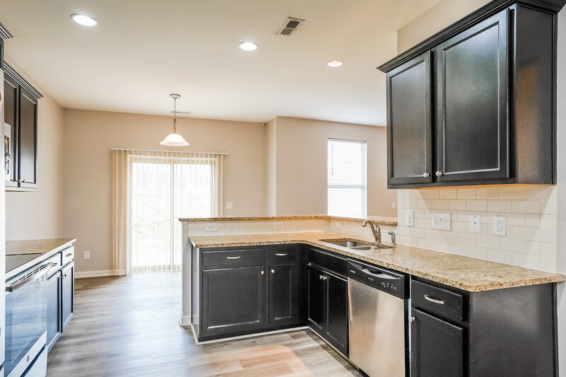 2,000/Mo, 1413 Lombar St Raleigh, NC 27610 Misc View 5