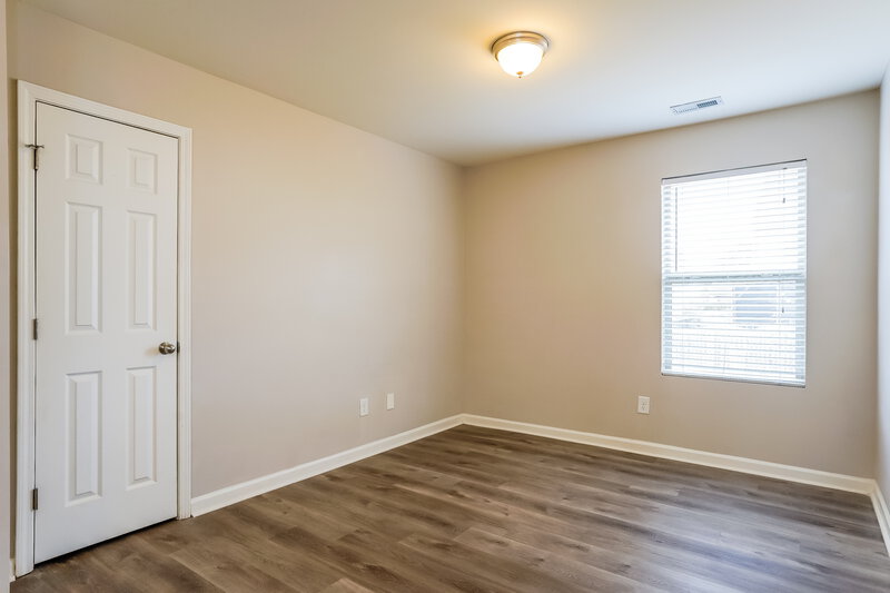 2,000/Mo, 1413 Lombar St Raleigh, NC 27610 Misc View 10